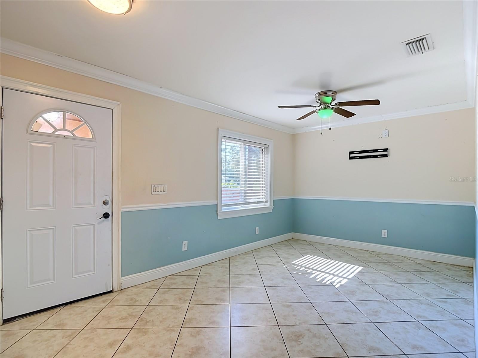 LEHIGH ESTATES - Residential Income