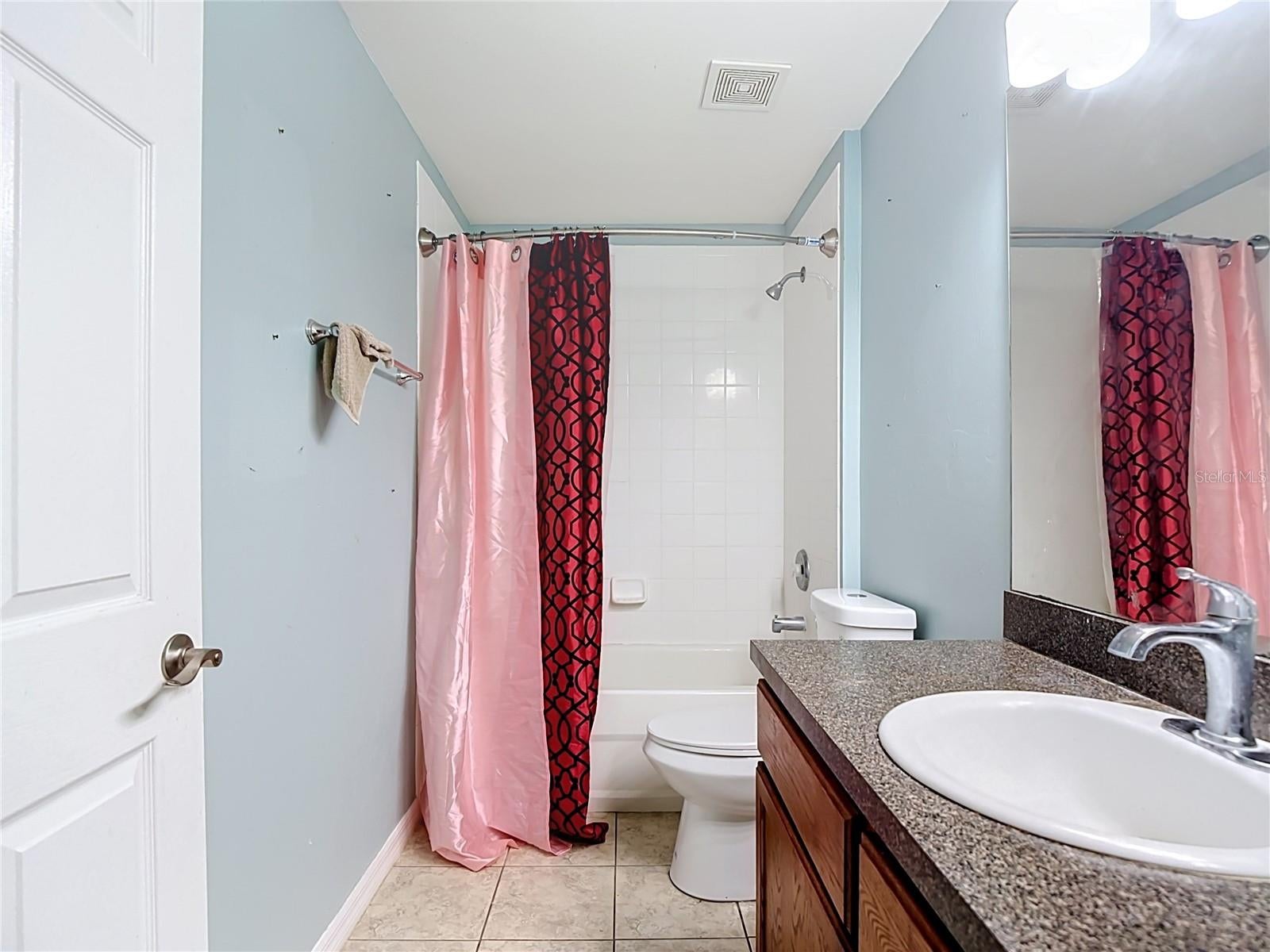 LEHIGH ESTATES - Residential Income