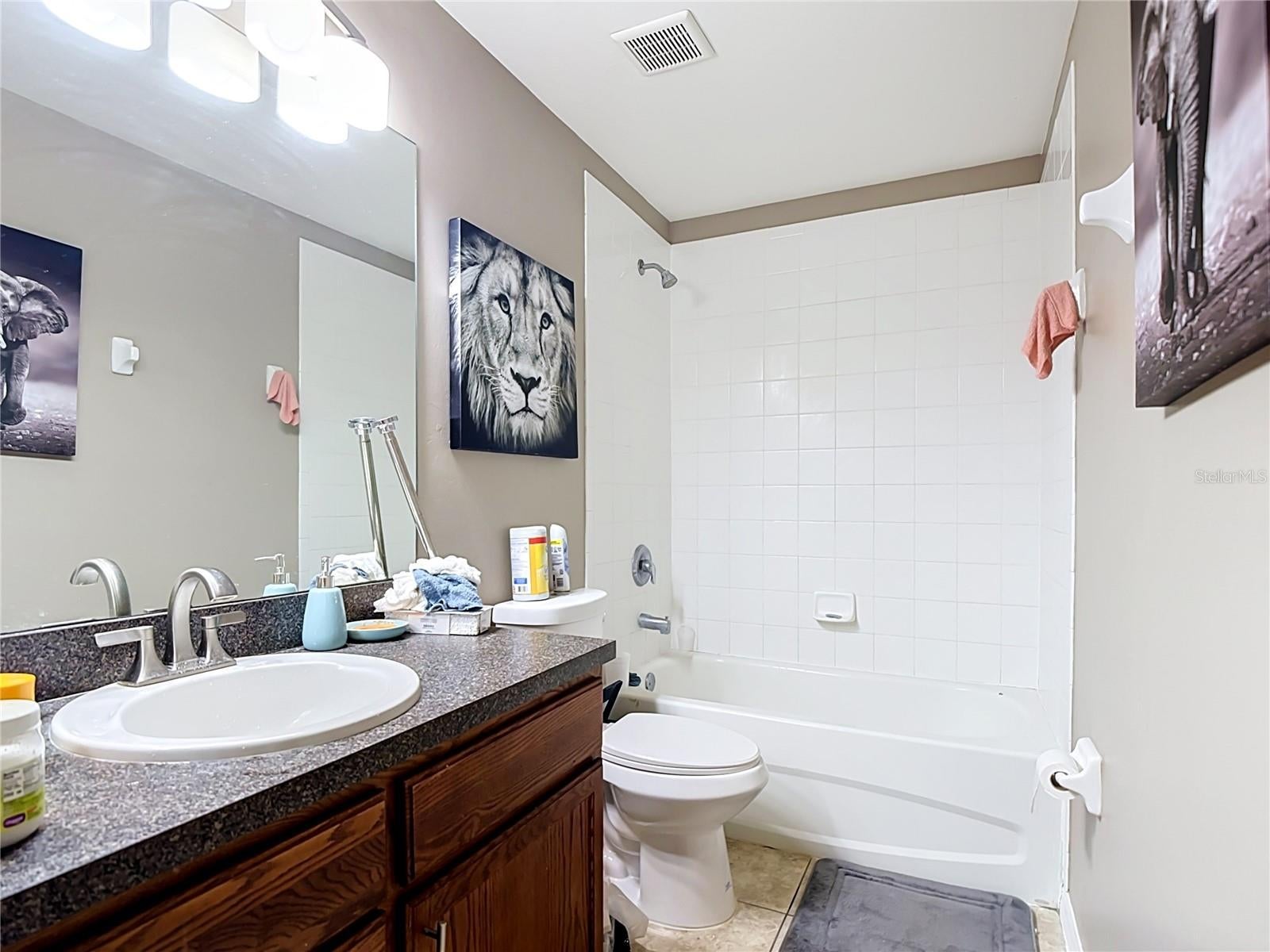LEHIGH ESTATES - Residential Income