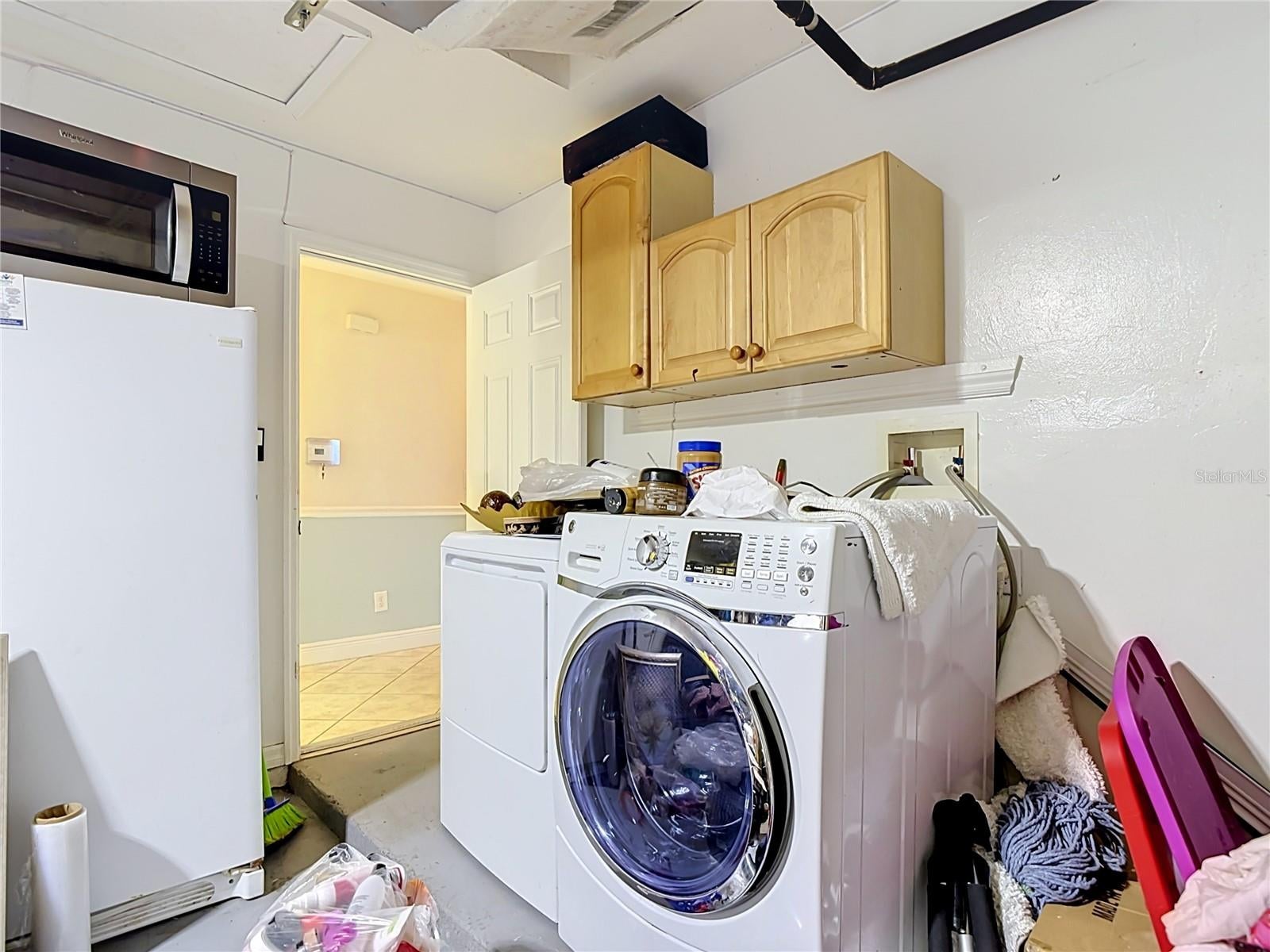 LEHIGH ESTATES - Residential Income