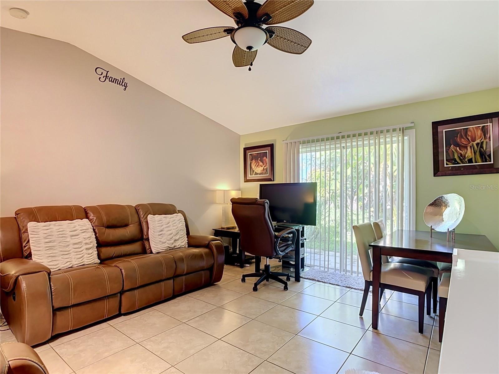 LEHIGH ESTATES - Residential Income