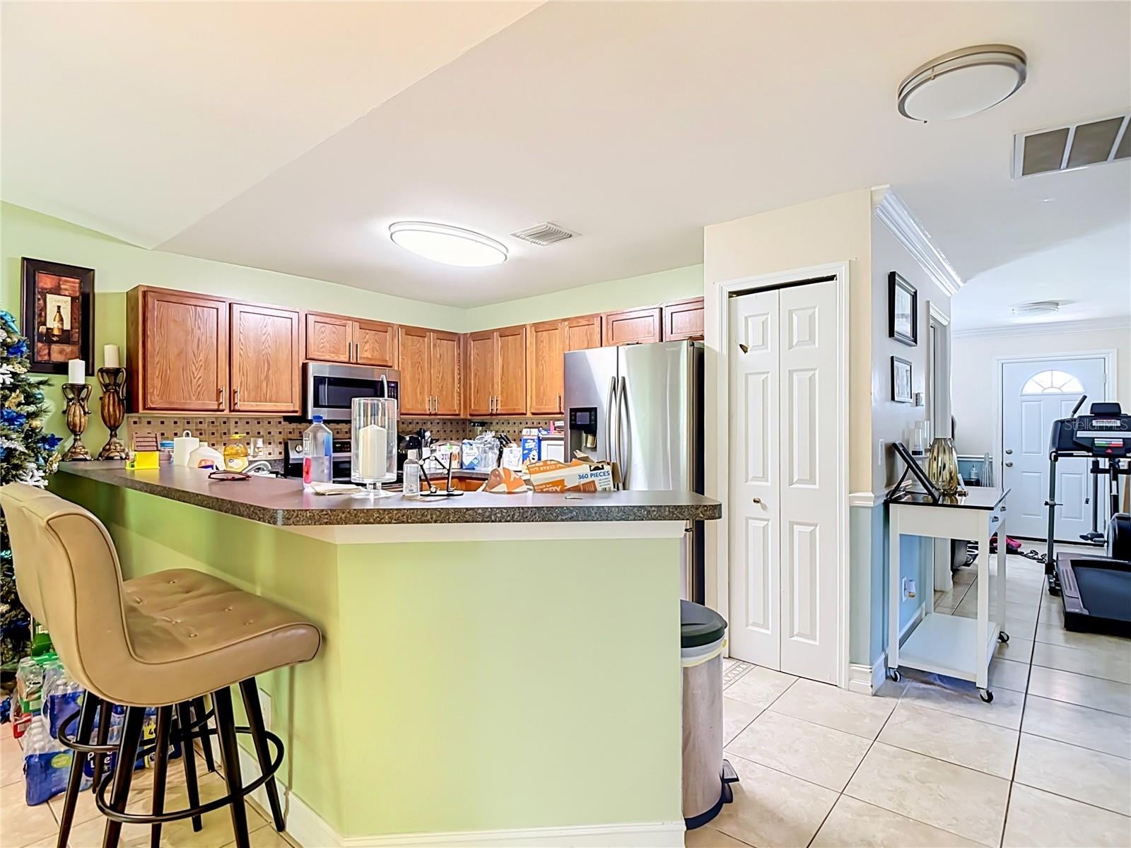 LEHIGH ESTATES - Residential Income