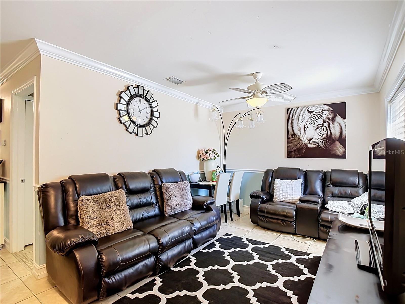 LEHIGH ESTATES - Residential Income