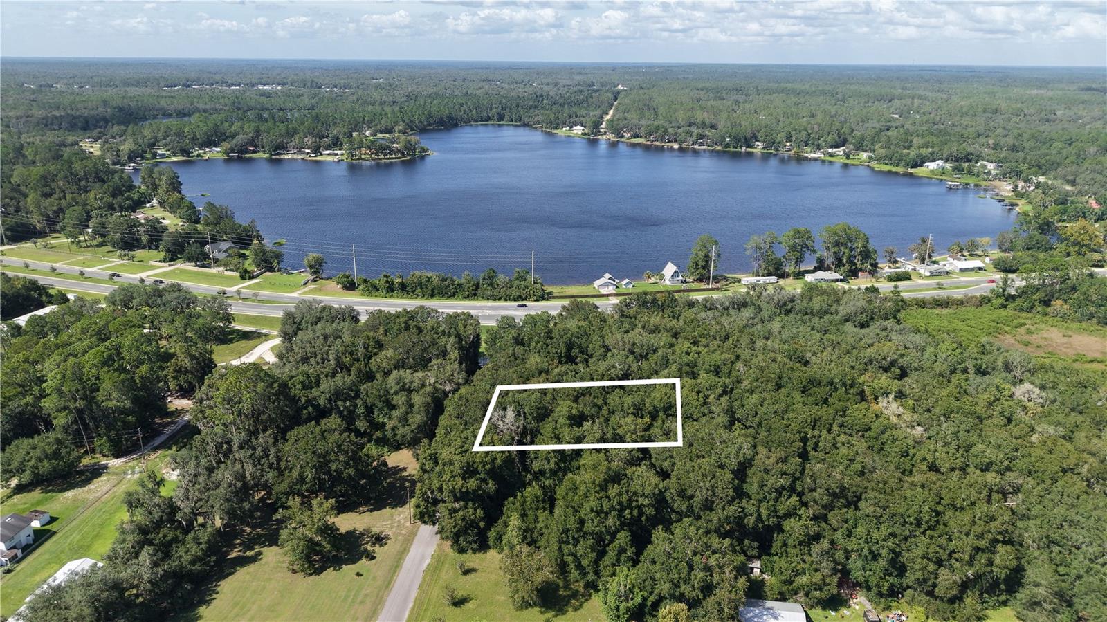 TWIN LAKE GROVE SUB - Land