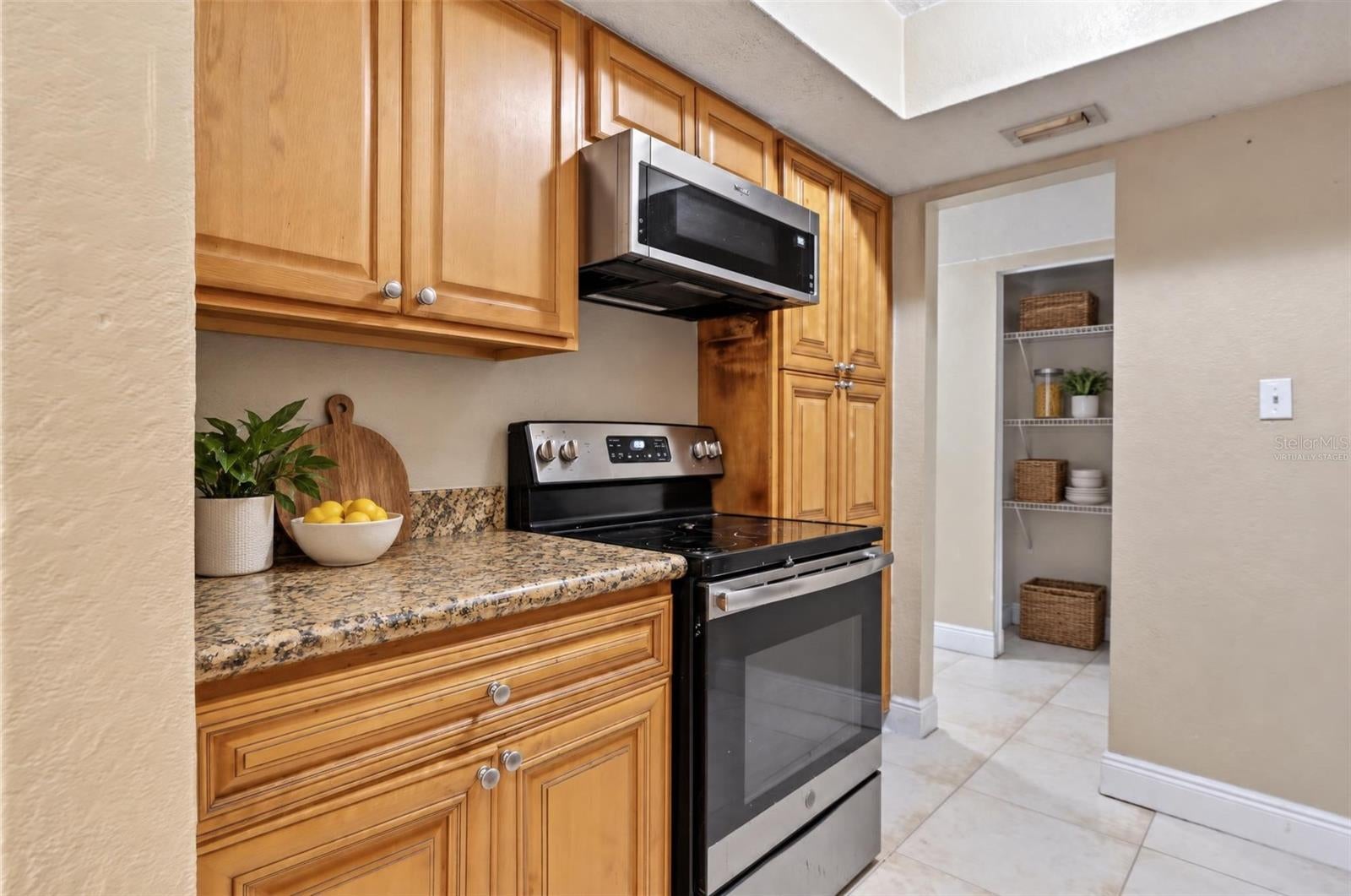 MILLENNIUM PALMS - Residential