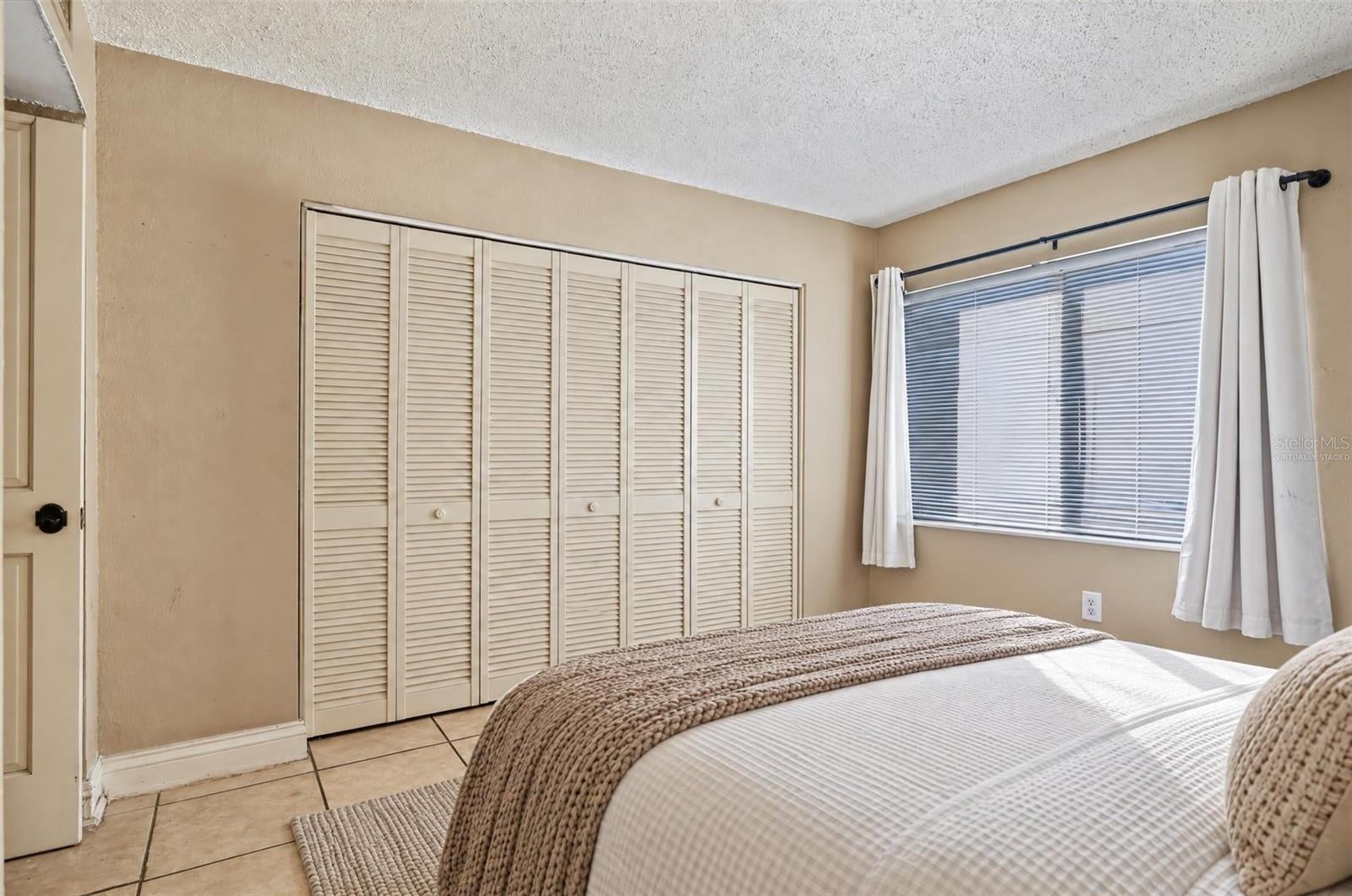 MILLENNIUM PALMS - Residential