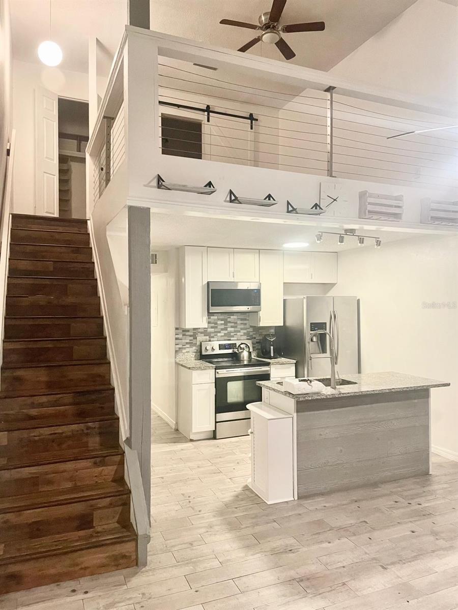 WINDHOVER CONDO - Residential