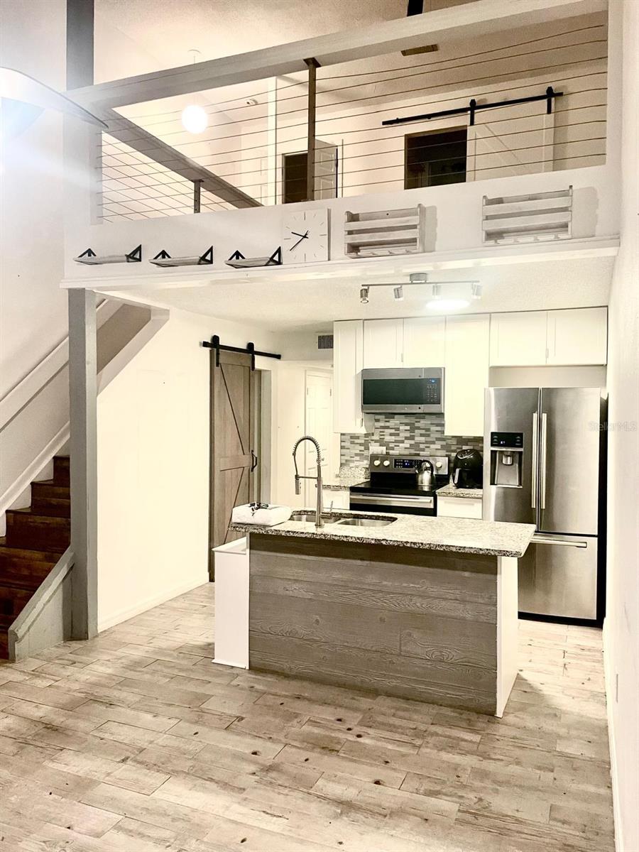 WINDHOVER CONDO - Residential