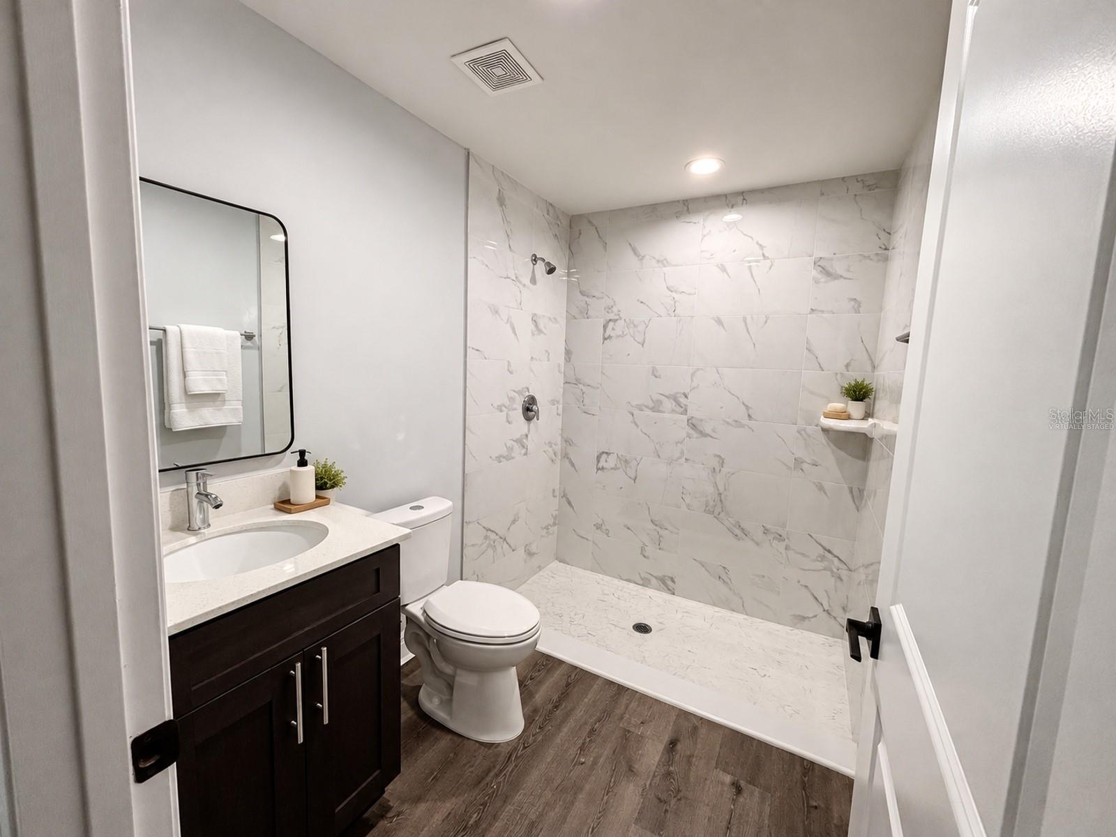 SEBRING HILLS SO - Residential