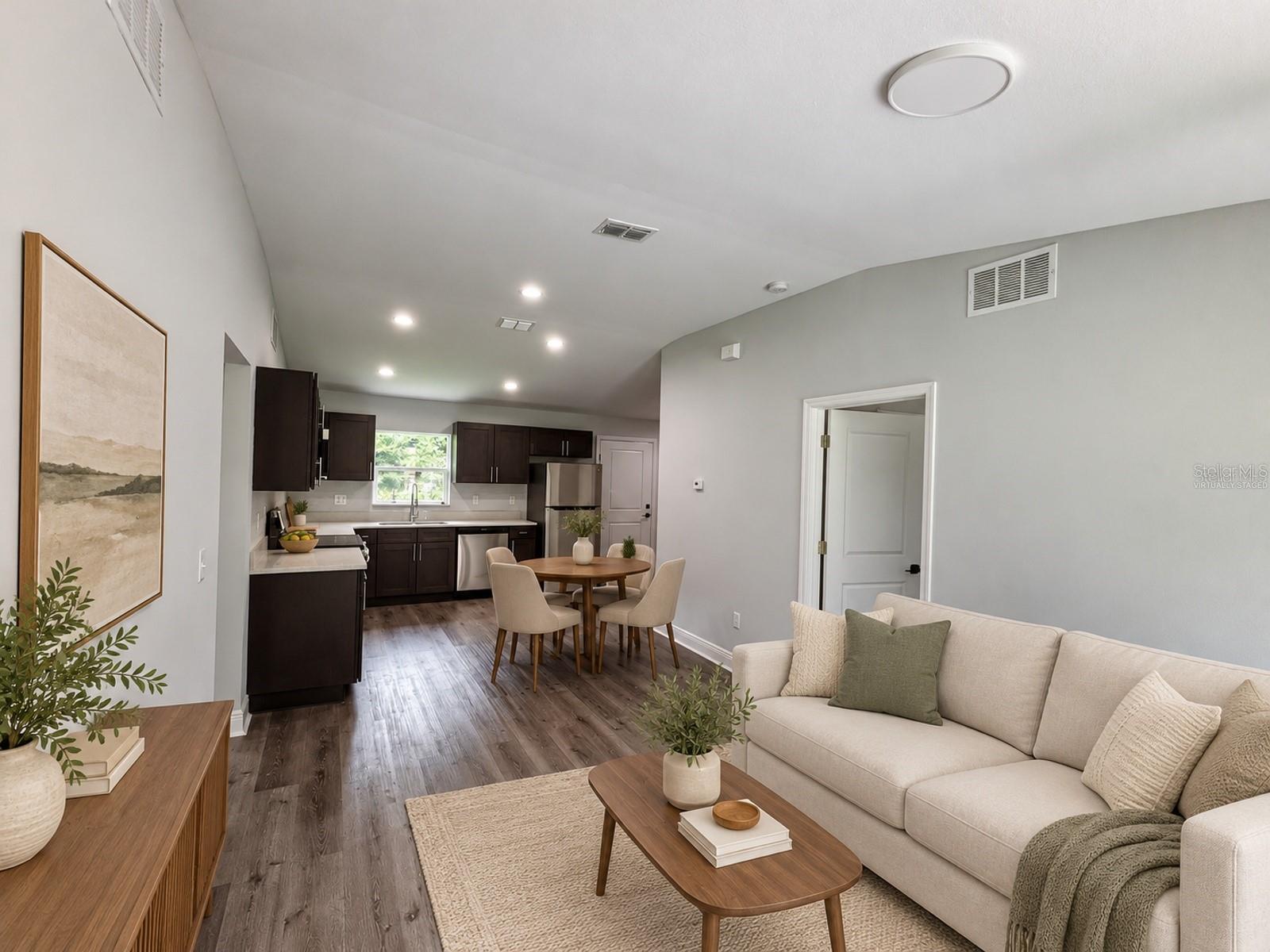 SEBRING HILLS SO - Residential