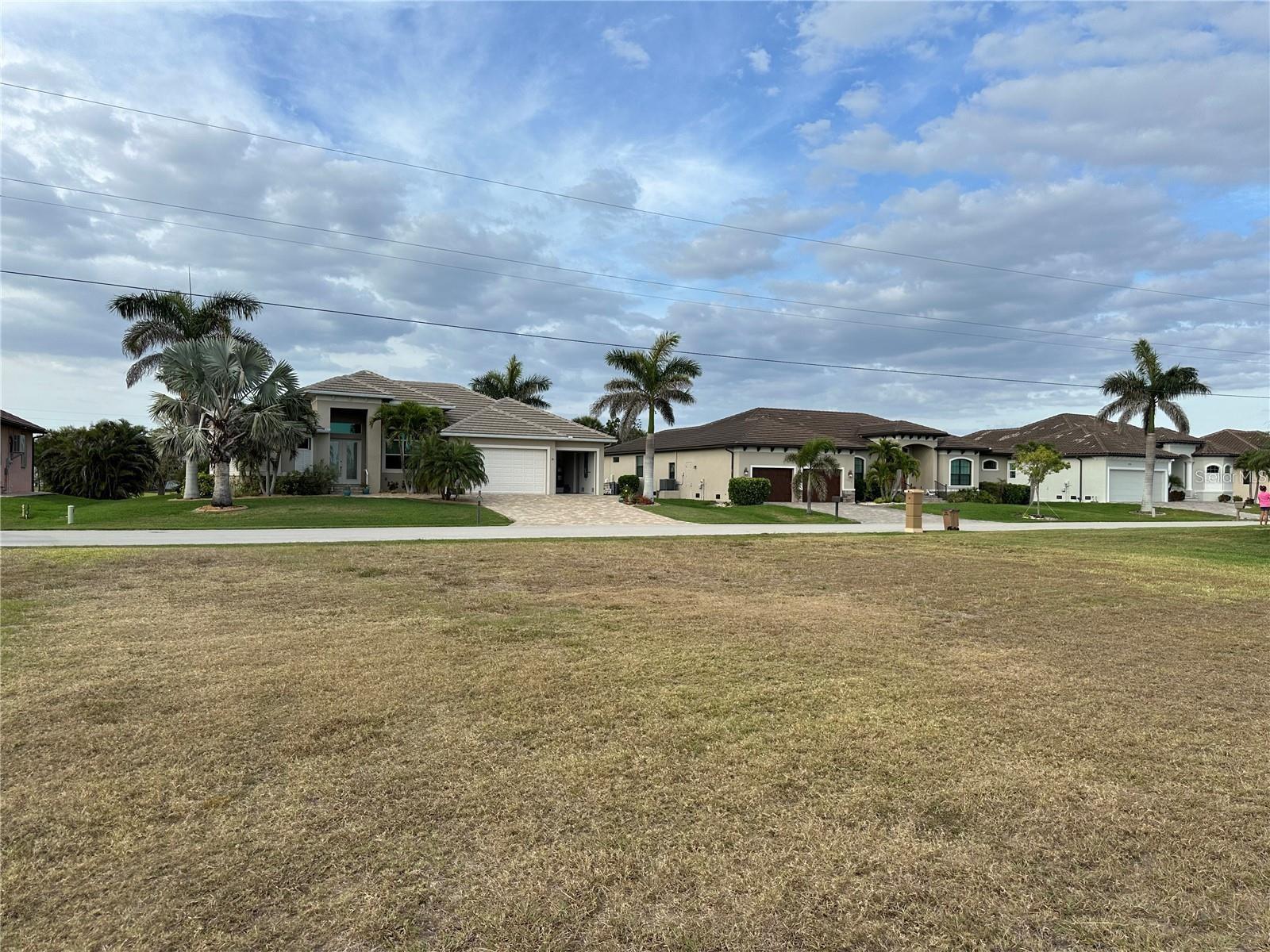 PUNTA GORDA ISLES SEC 12 - Land