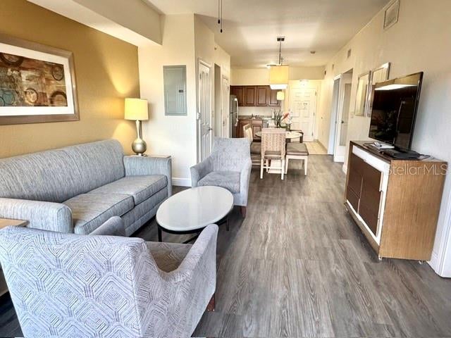 FLORIDAYS ORLANDO RESIDENCE - Residential