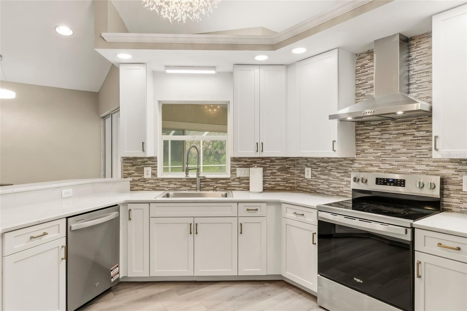 NORTH PORT ESTATES - Residential