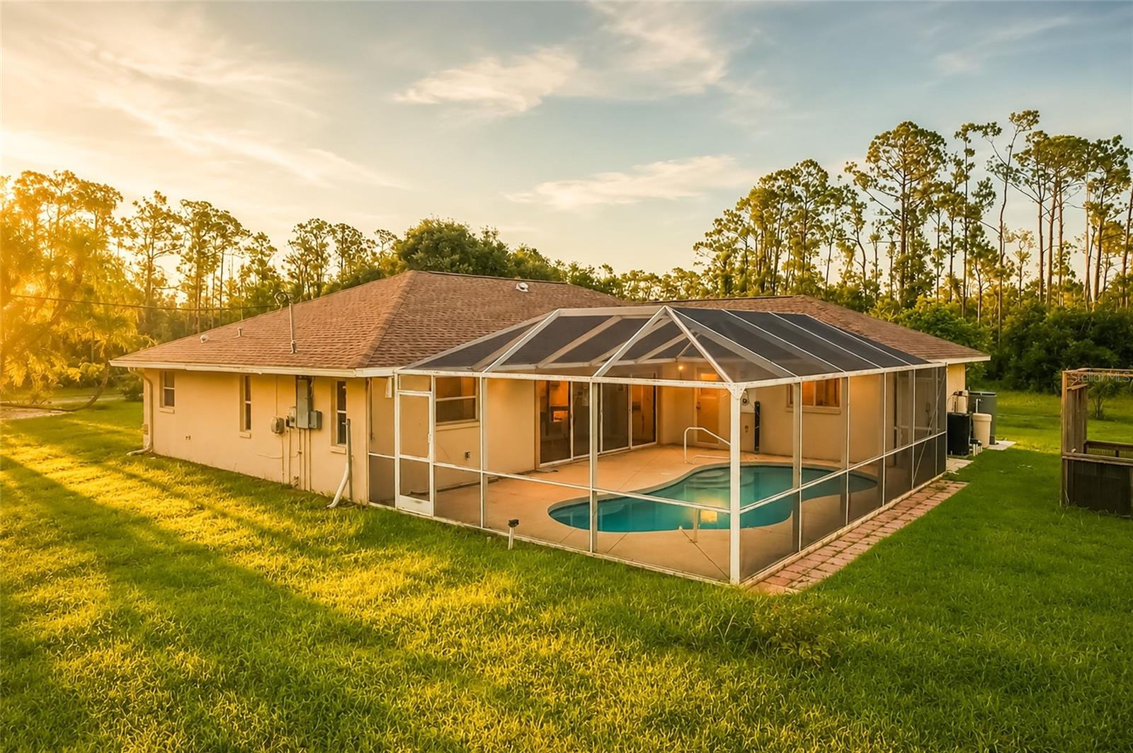 NORTH PORT ESTATES - Residential