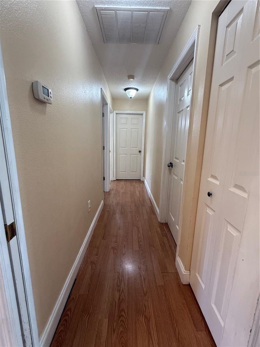GENES LITTLE ACRES 1ST ADD - Residential