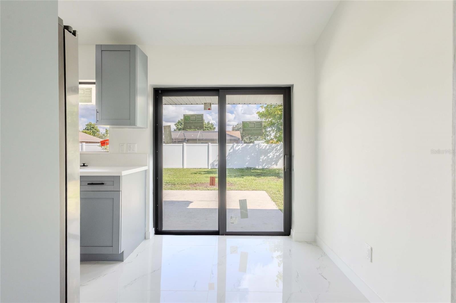 RIDGEWAY - Residential