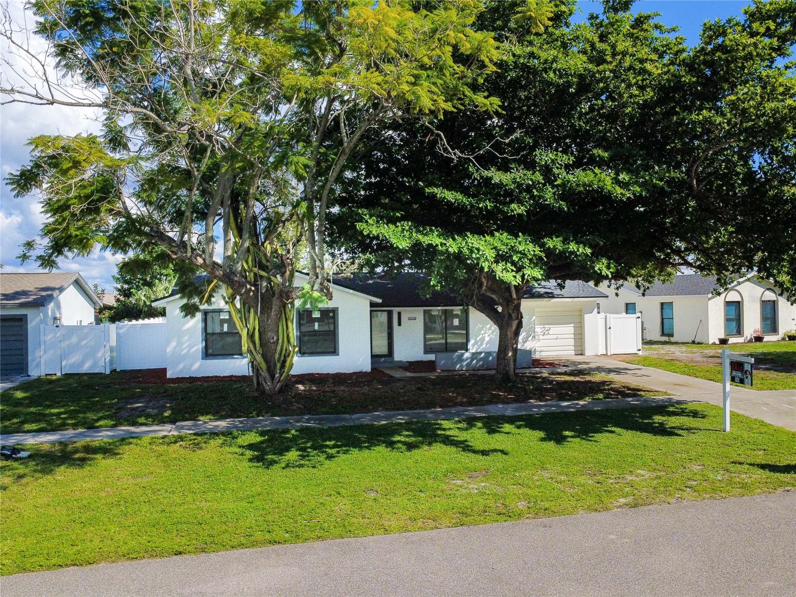 RIDGEWAY - Residential