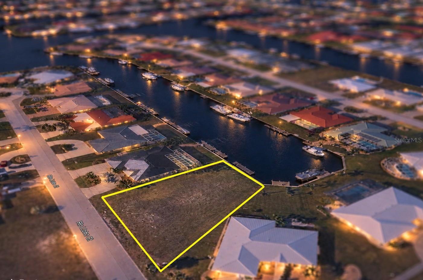 PUNTA GORDA ISLES SEC 06 - Land