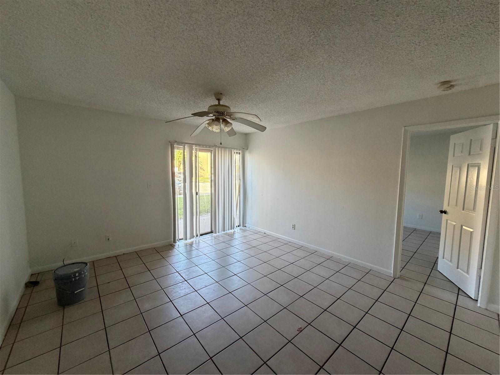 ALHAMBRA COURTS CONDO PH 02 - Residential
