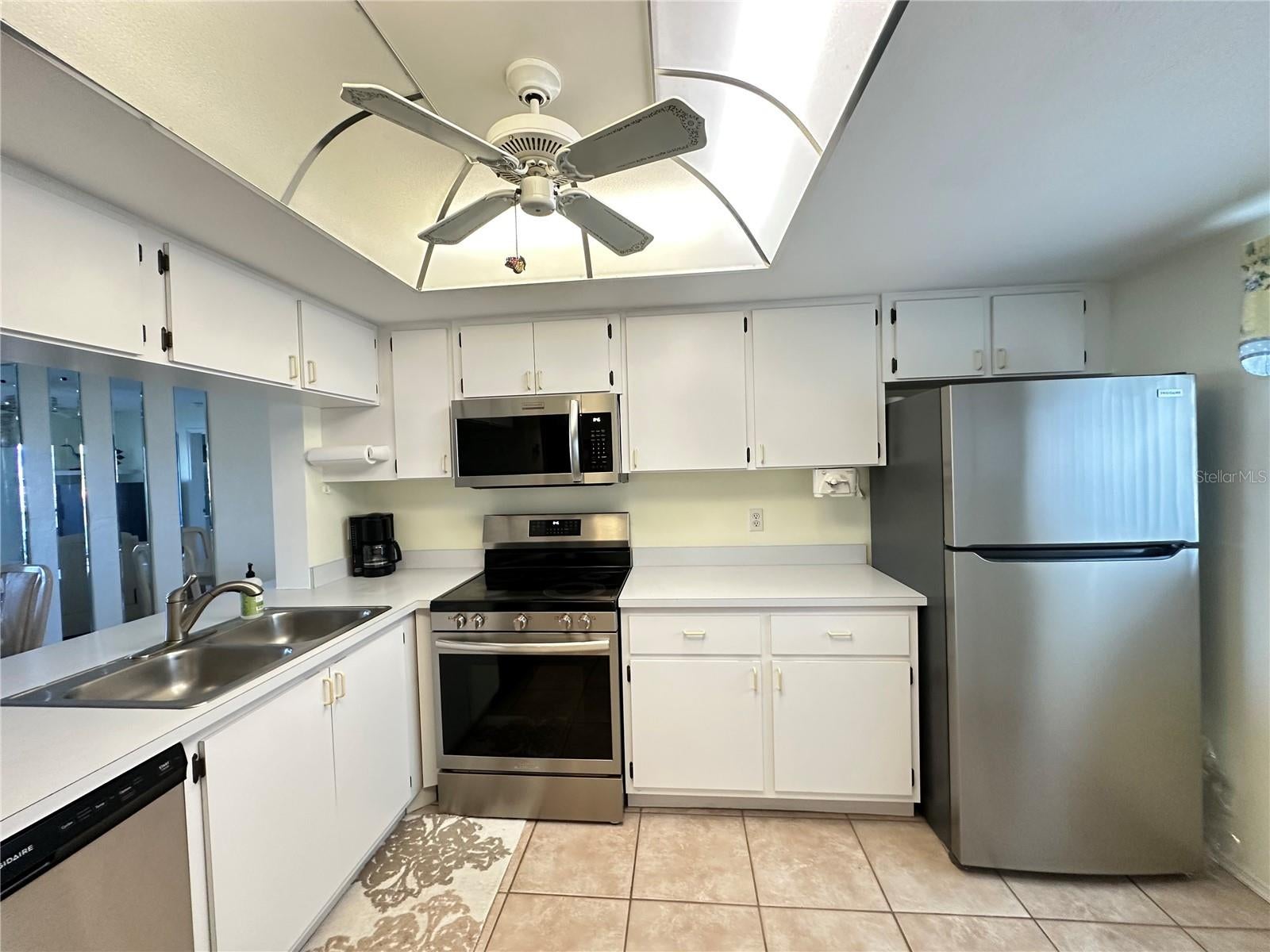 EGRET POINTE PH 02 - Residential