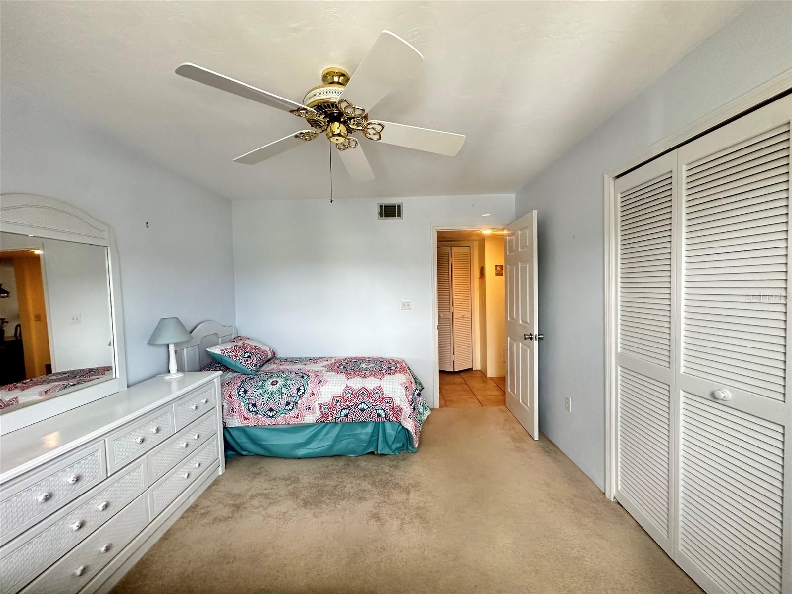 EGRET POINTE PH 02 - Residential