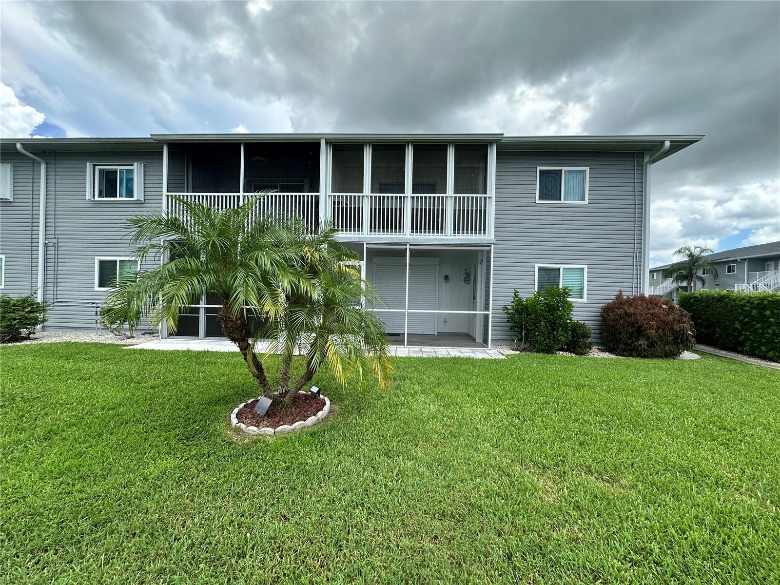 EGRET POINTE PH 02 - Residential
