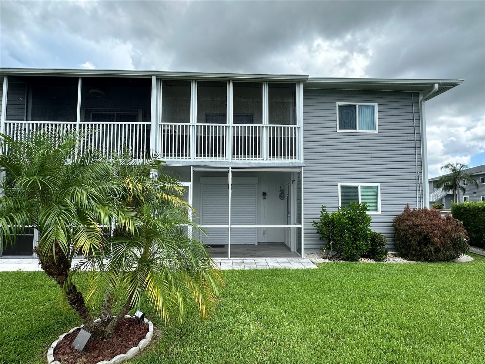 EGRET POINTE PH 02 - Residential