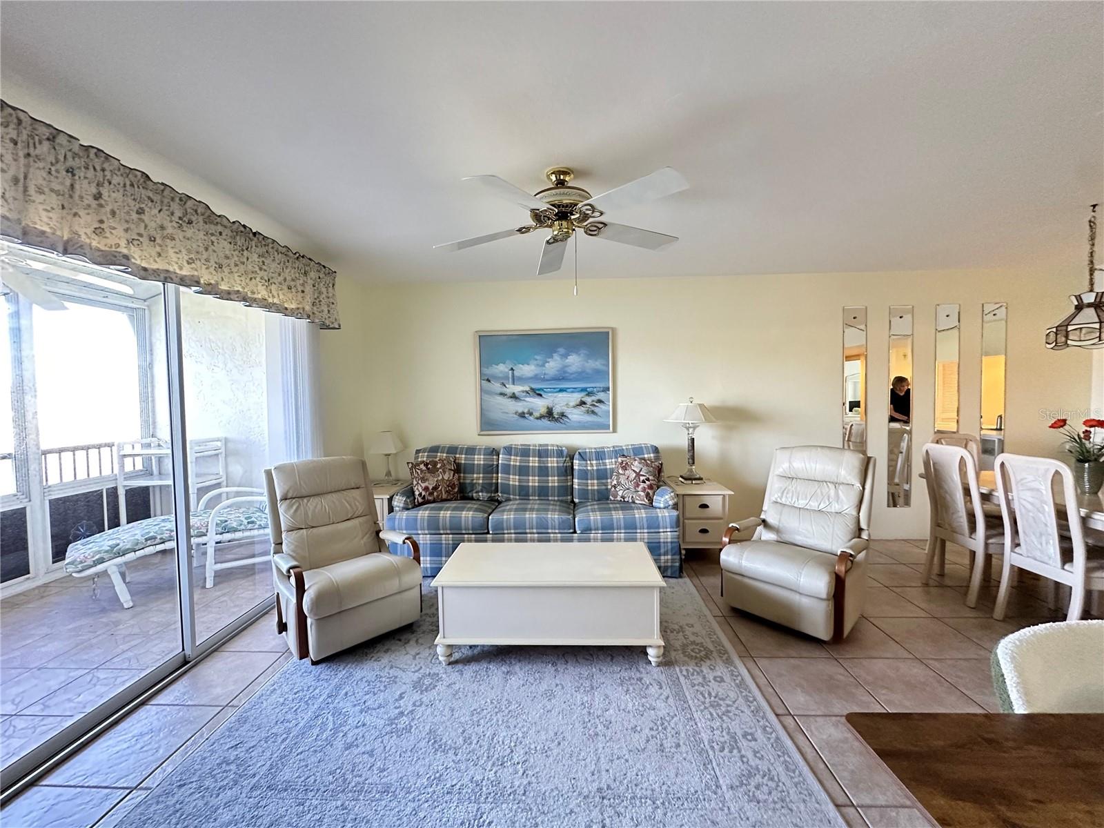 EGRET POINTE PH 02 - Residential