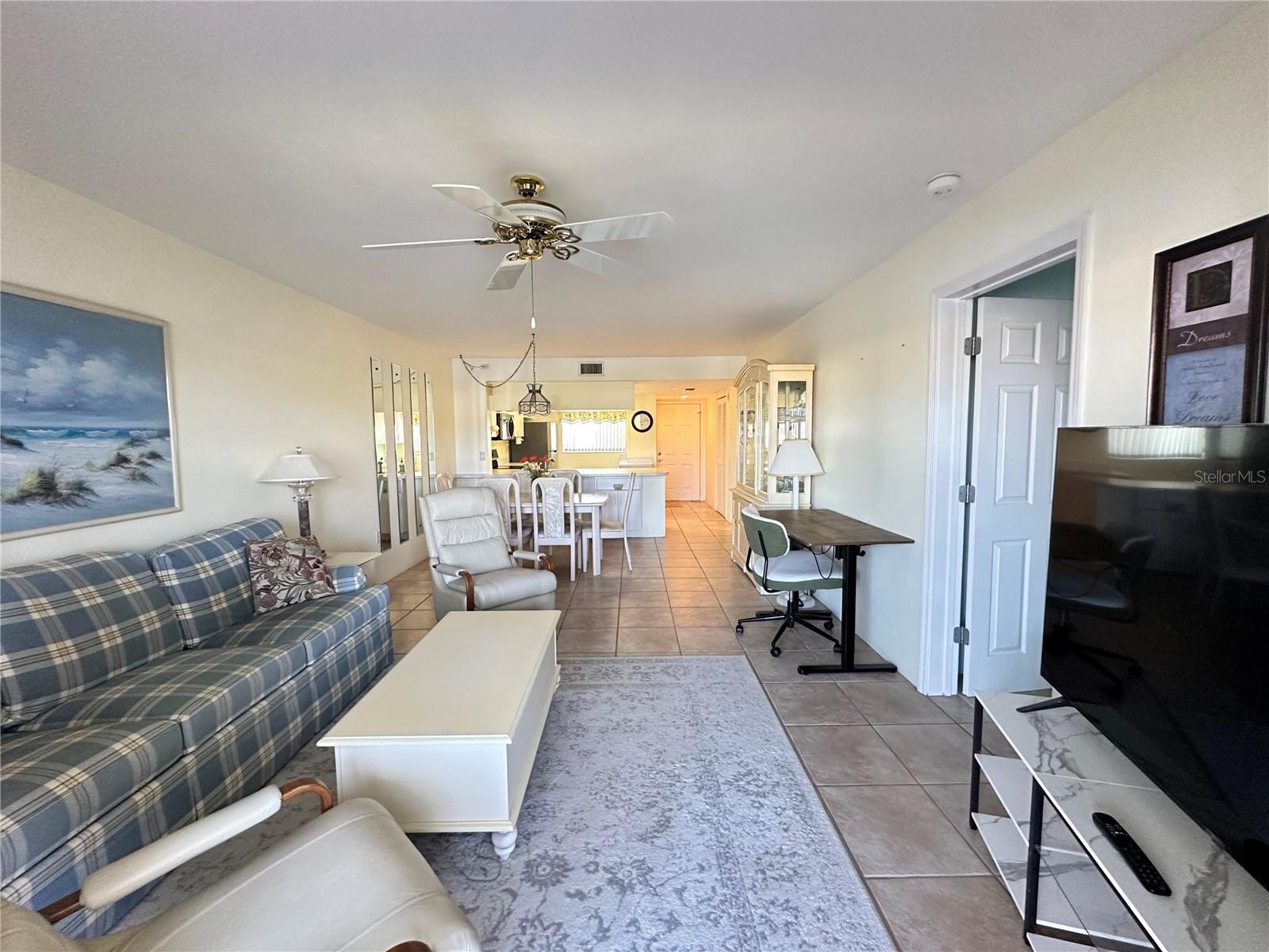 EGRET POINTE PH 02 - Residential