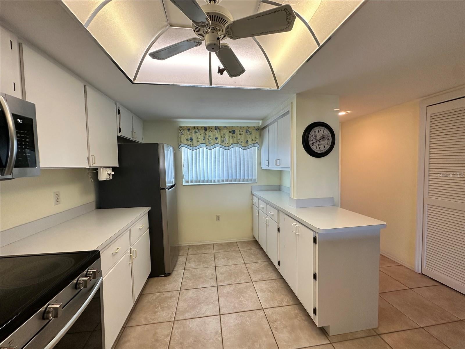 EGRET POINTE PH 02 - Residential