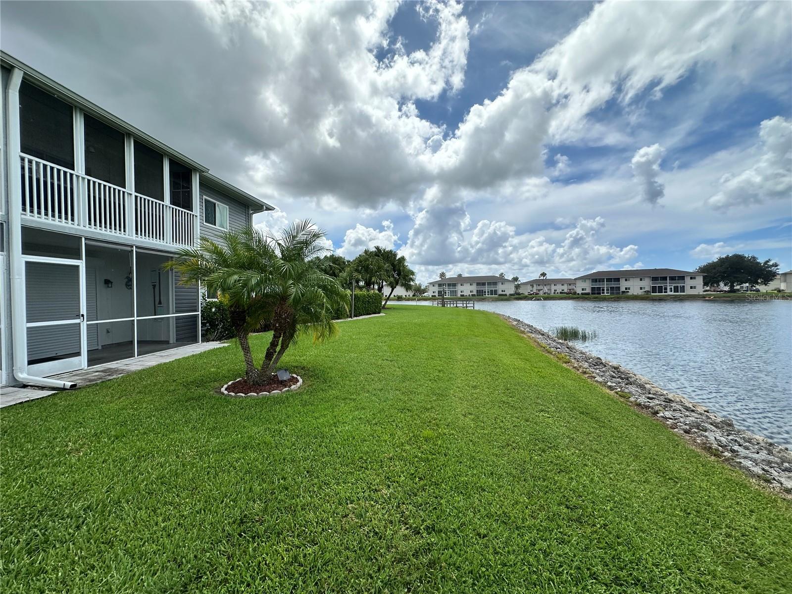 EGRET POINTE PH 02 - Residential
