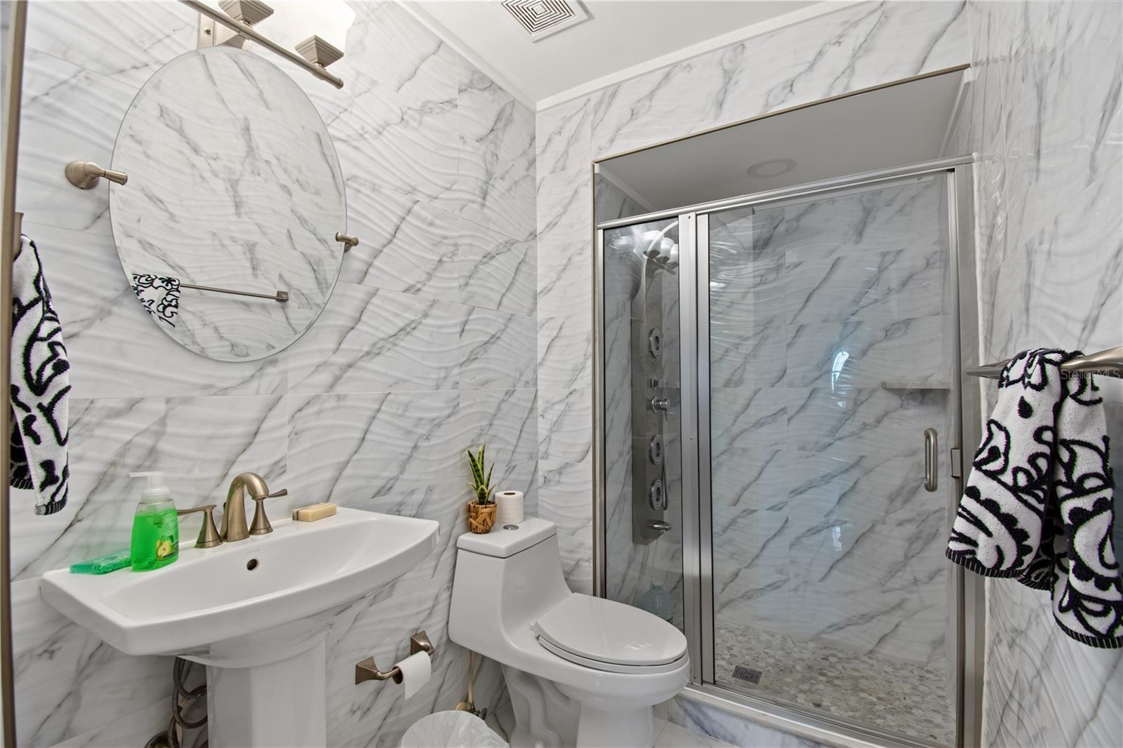 FAIRWAY VILLAS II CONDO - Residential