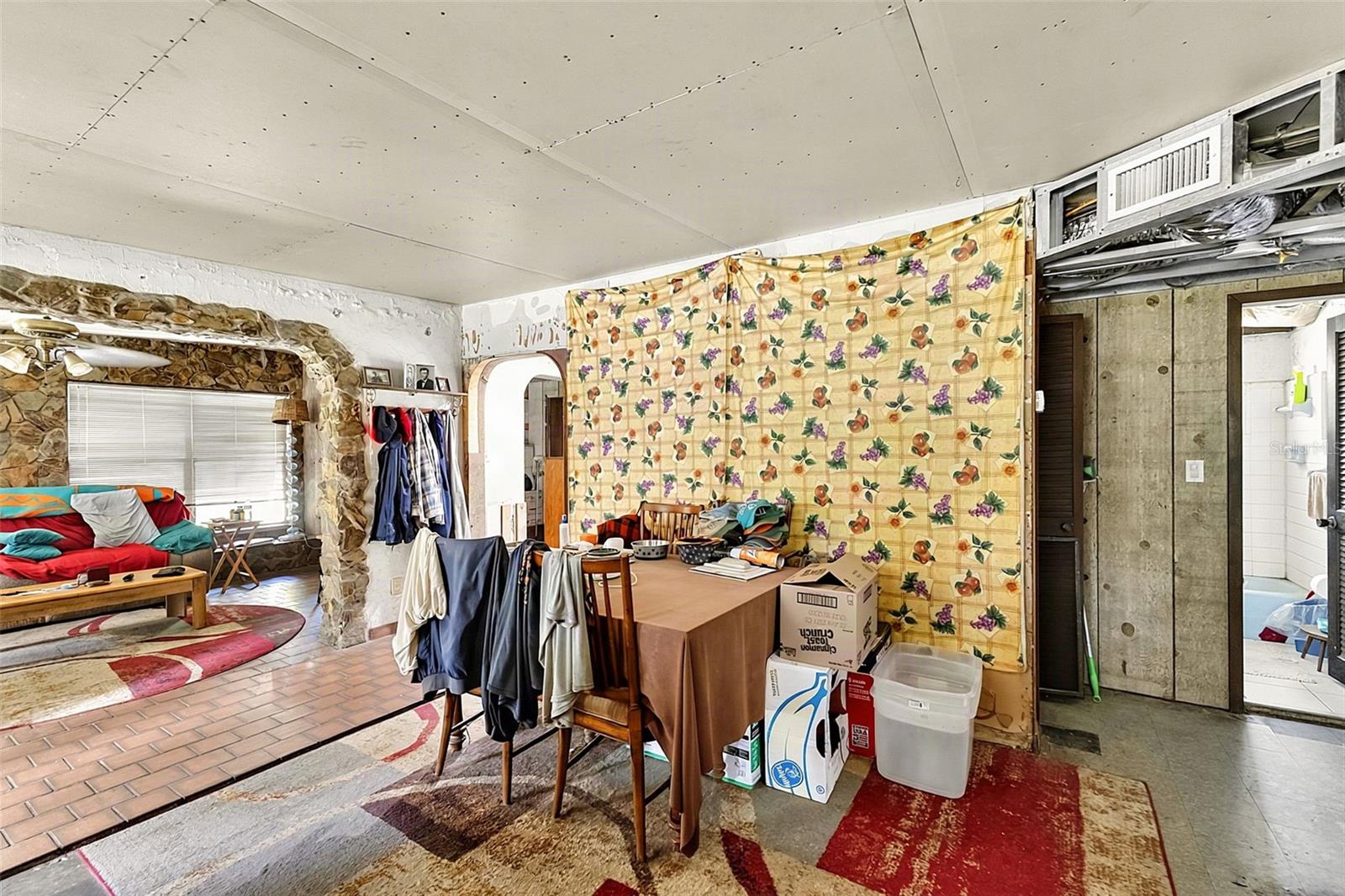 TROP G A - Residential