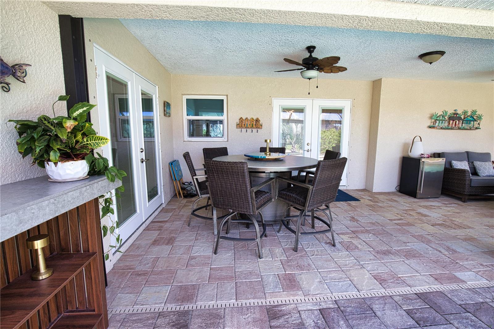 ROTONDA WEST LONG MEADOW - Residential