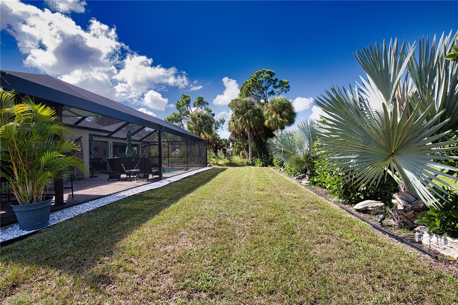 ROTONDA WEST LONG MEADOW - Residential