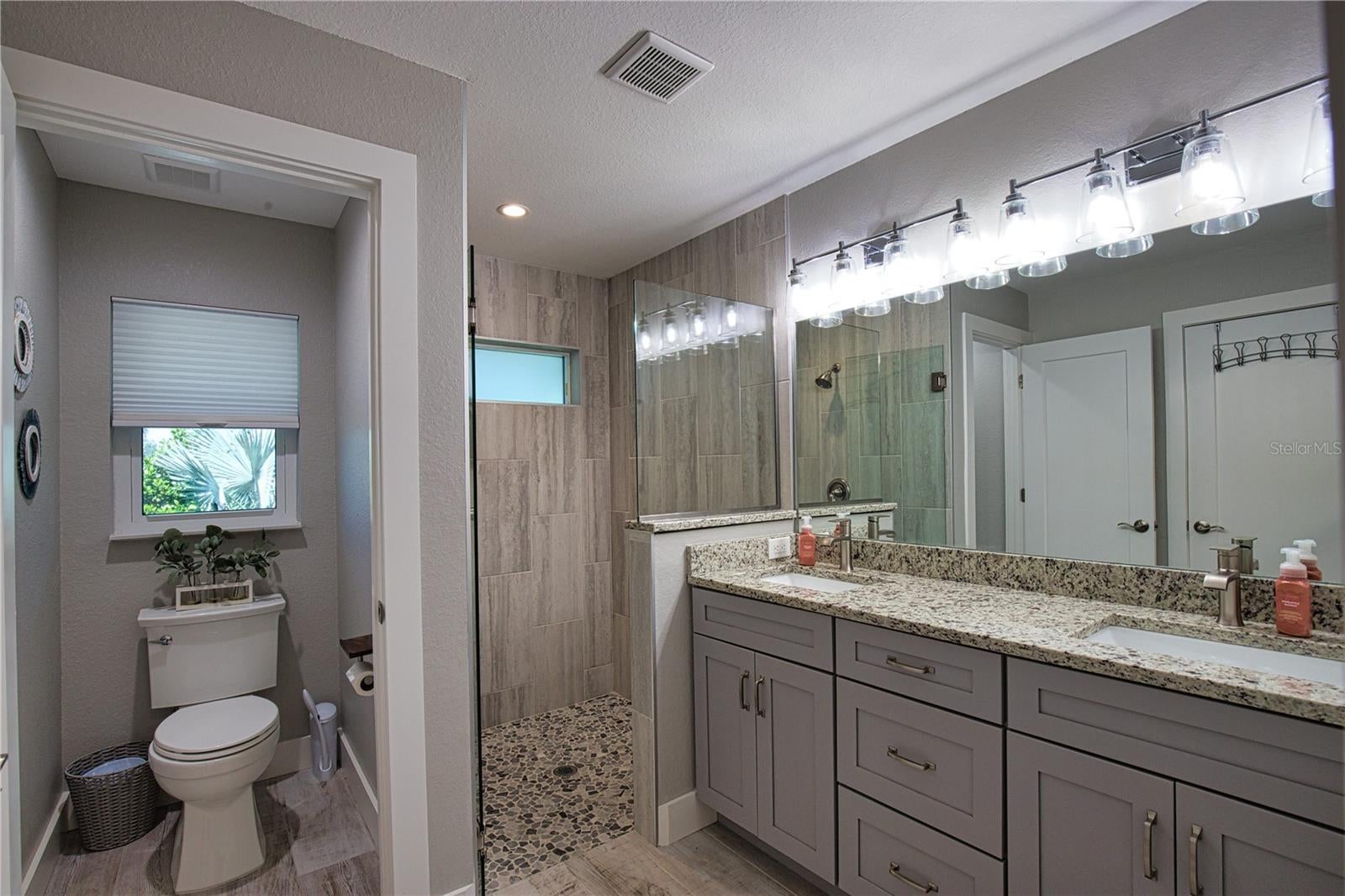 ROTONDA WEST LONG MEADOW - Residential