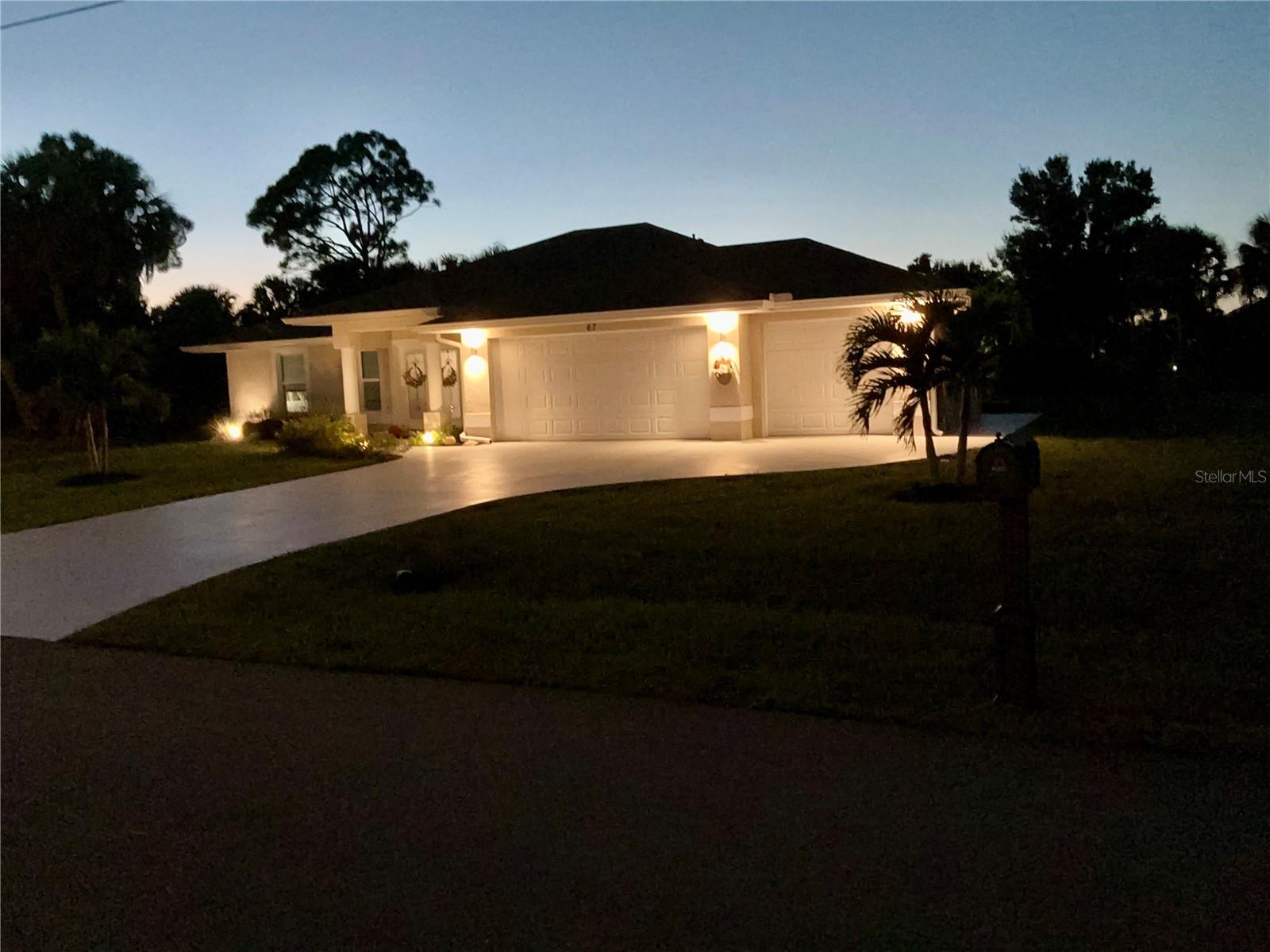 ROTONDA WEST LONG MEADOW - Residential