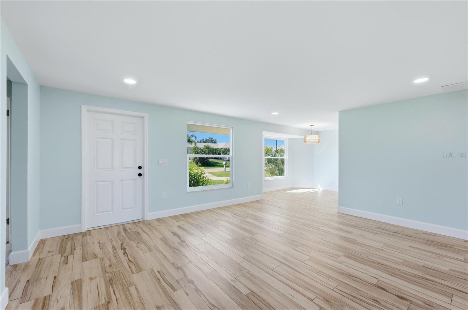 CHARLOTTE PARK SEC 02 - Residential