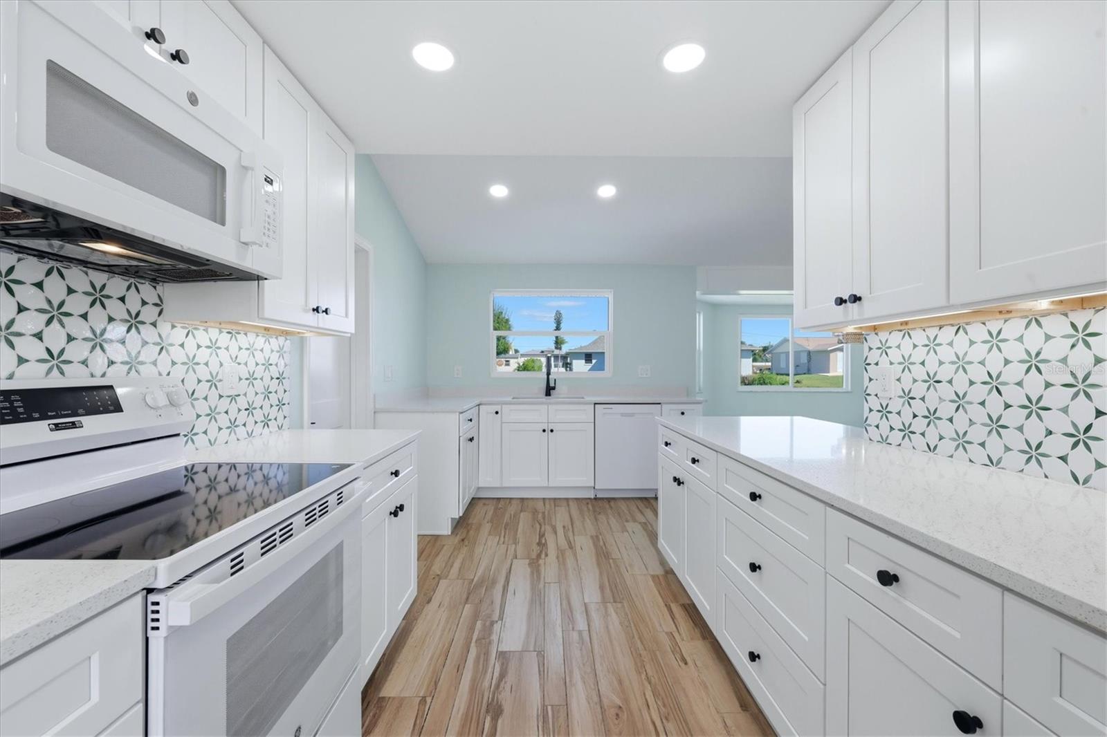 CHARLOTTE PARK SEC 02 - Residential