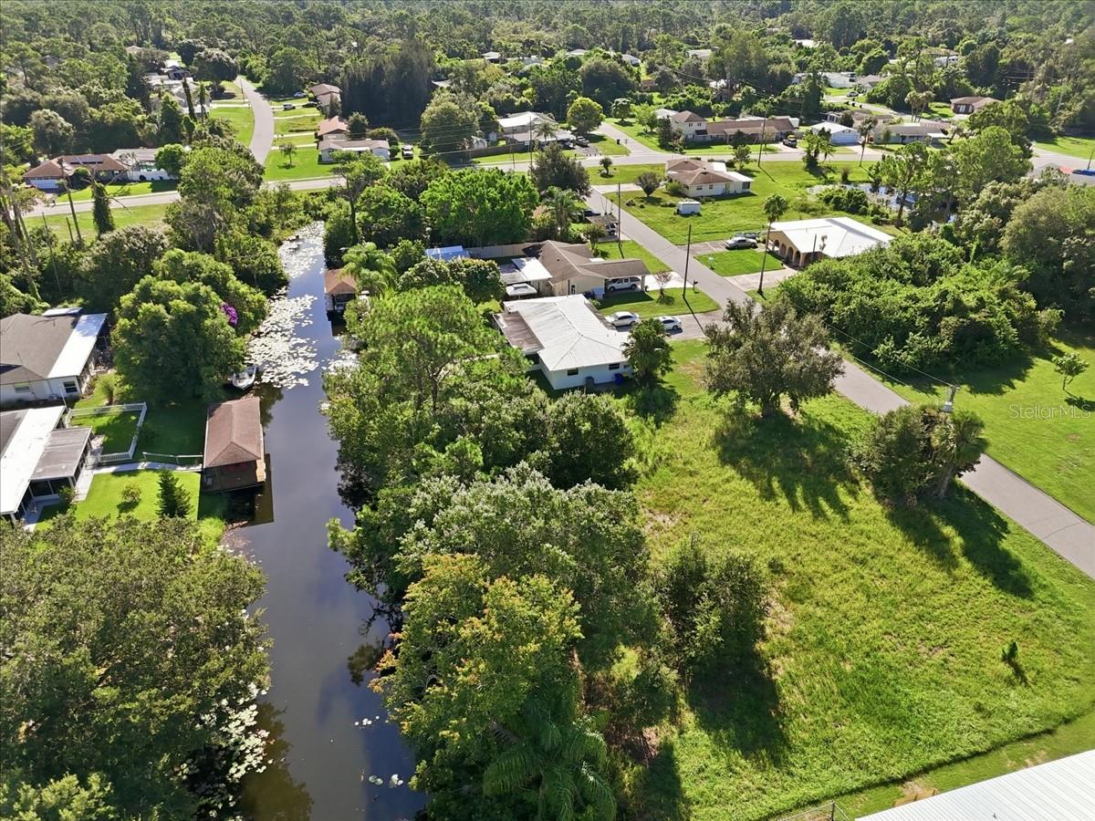 SUNN LAKES ESTATE - Land