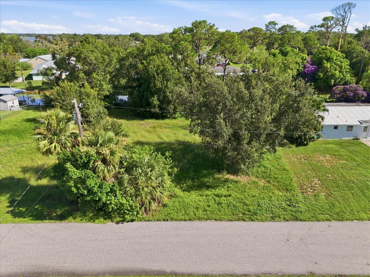 SUNN LAKES ESTATE - Land