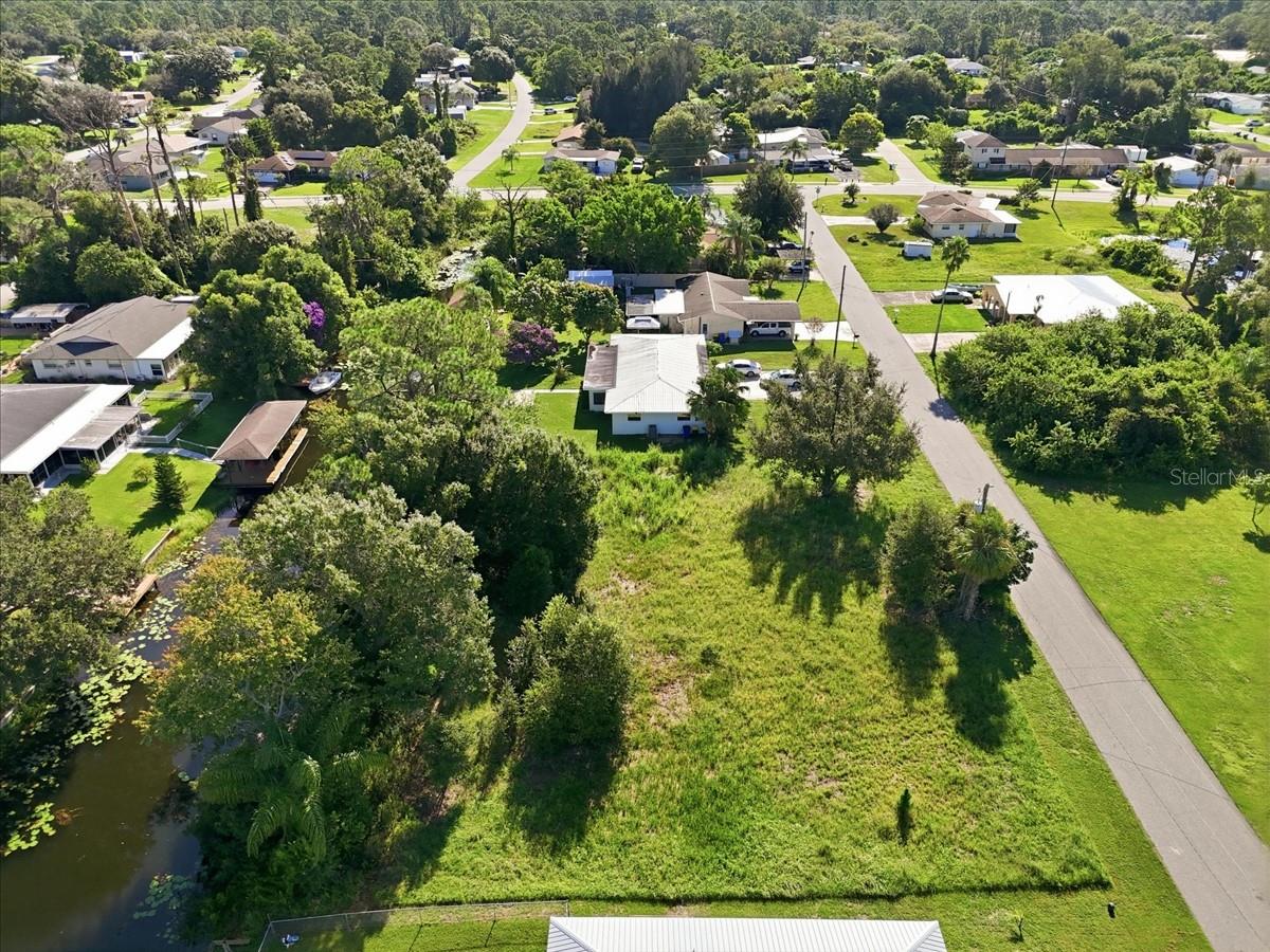 SUNN LAKES ESTATE - Land