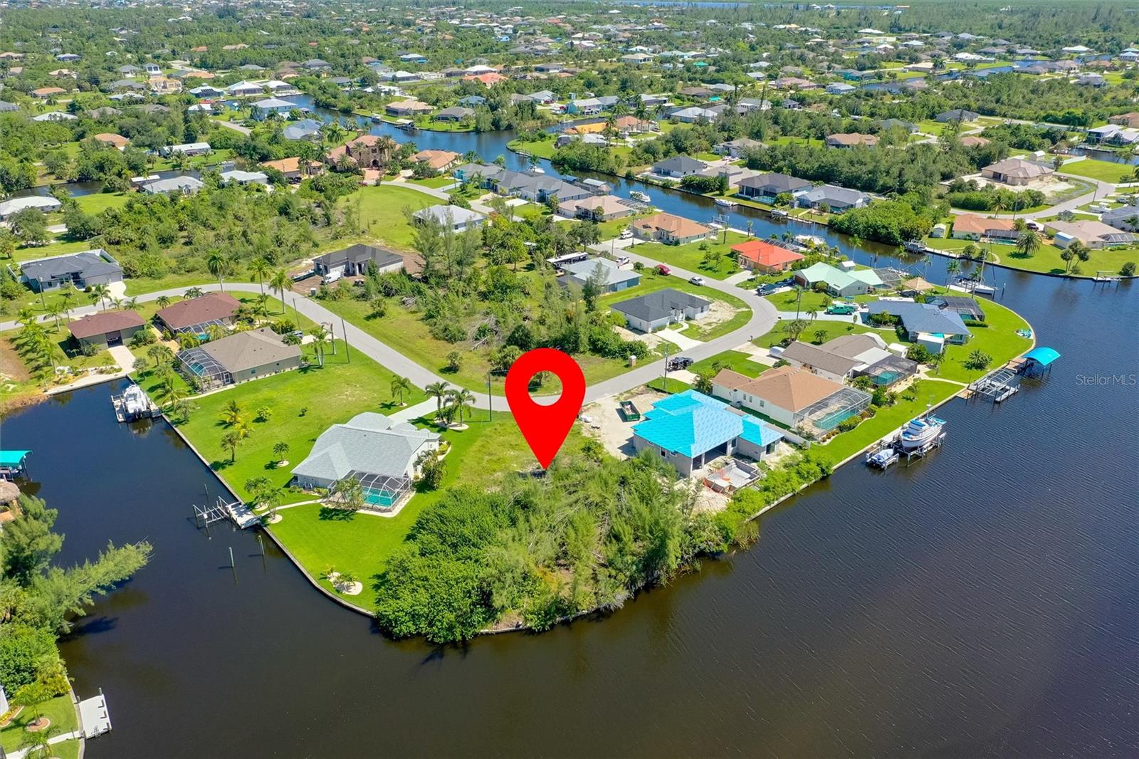 PORT CHARLOTTE SEC 082 - Land