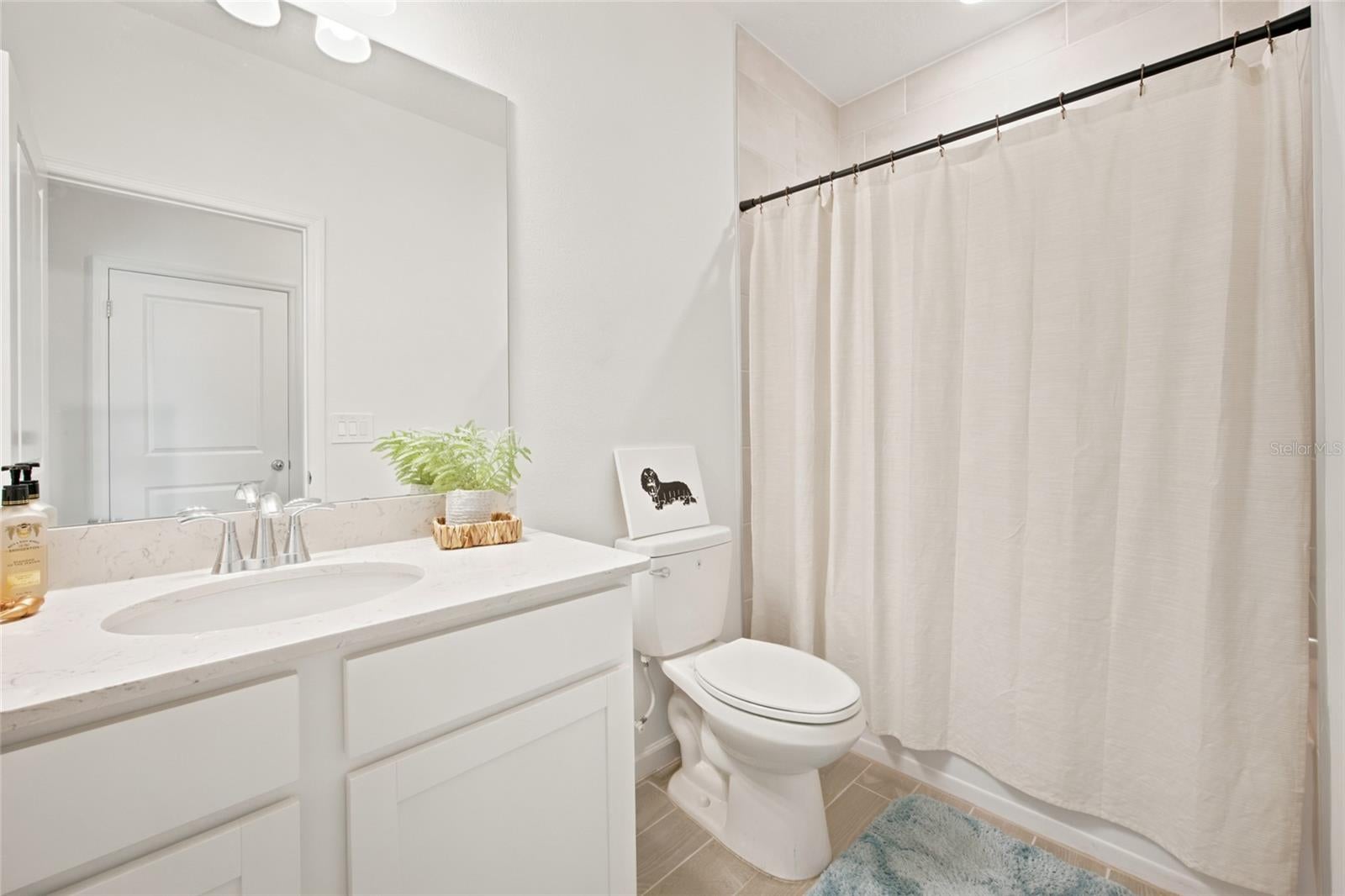 COUNTRY LANE ESTATES - Residential