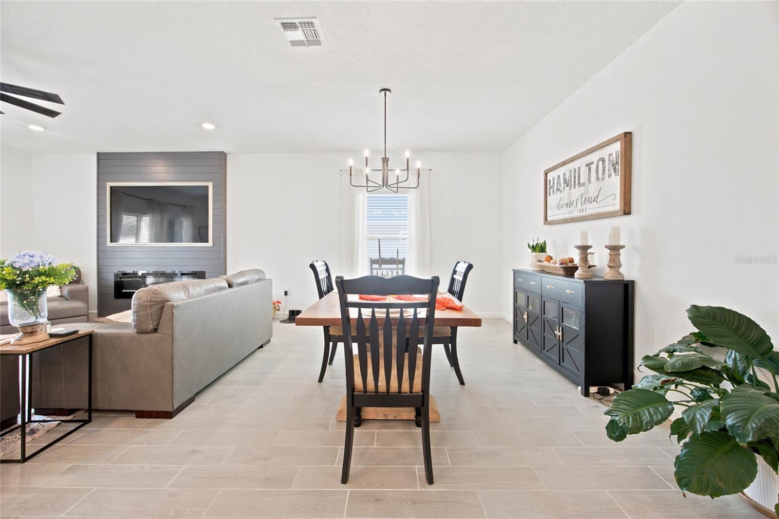 COUNTRY LANE ESTATES - Residential