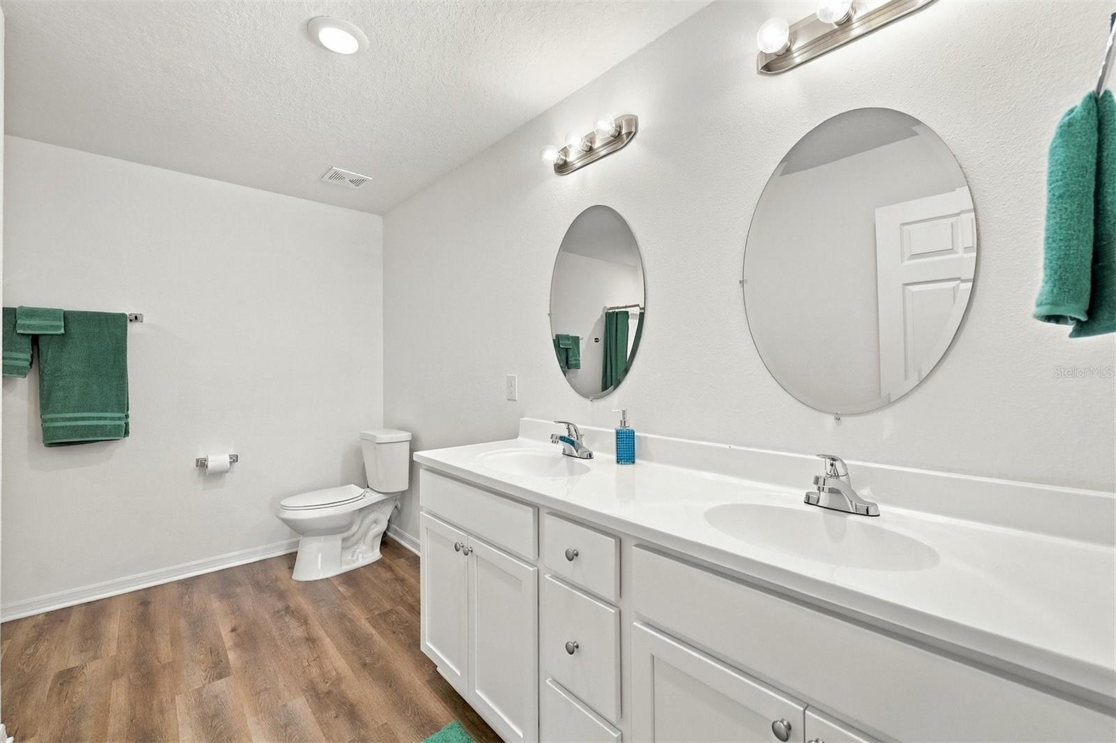 CHAR SHORES - Residential