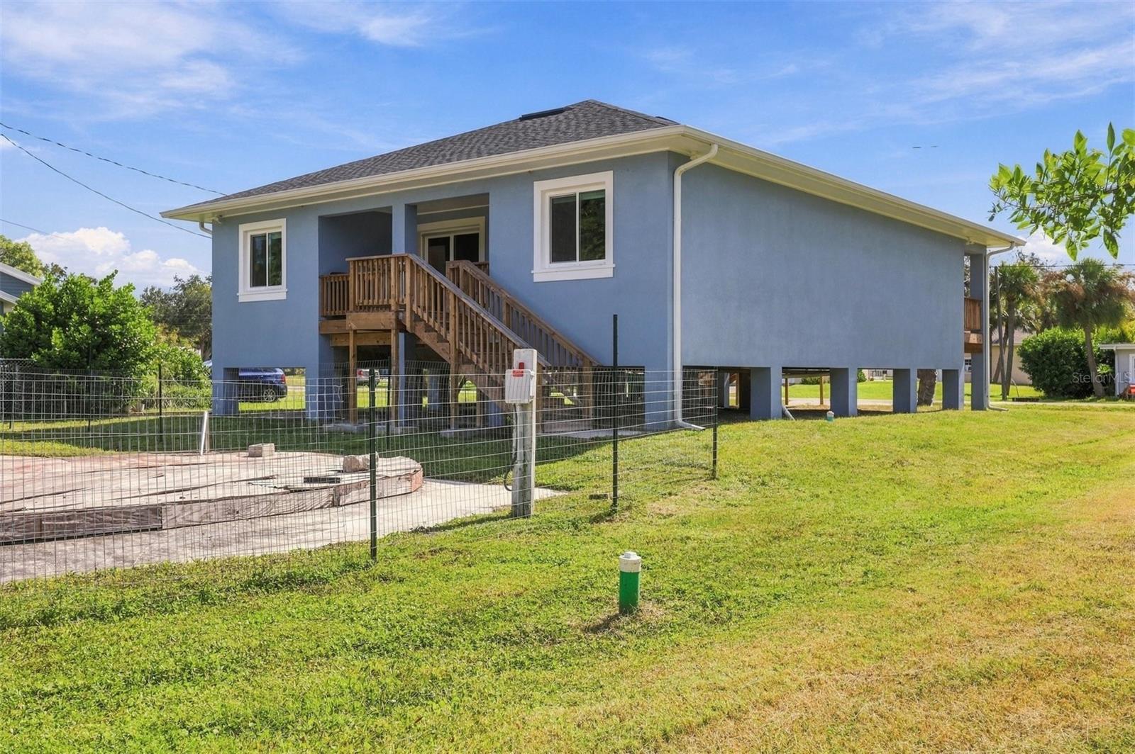 CHAR SHORES - Residential