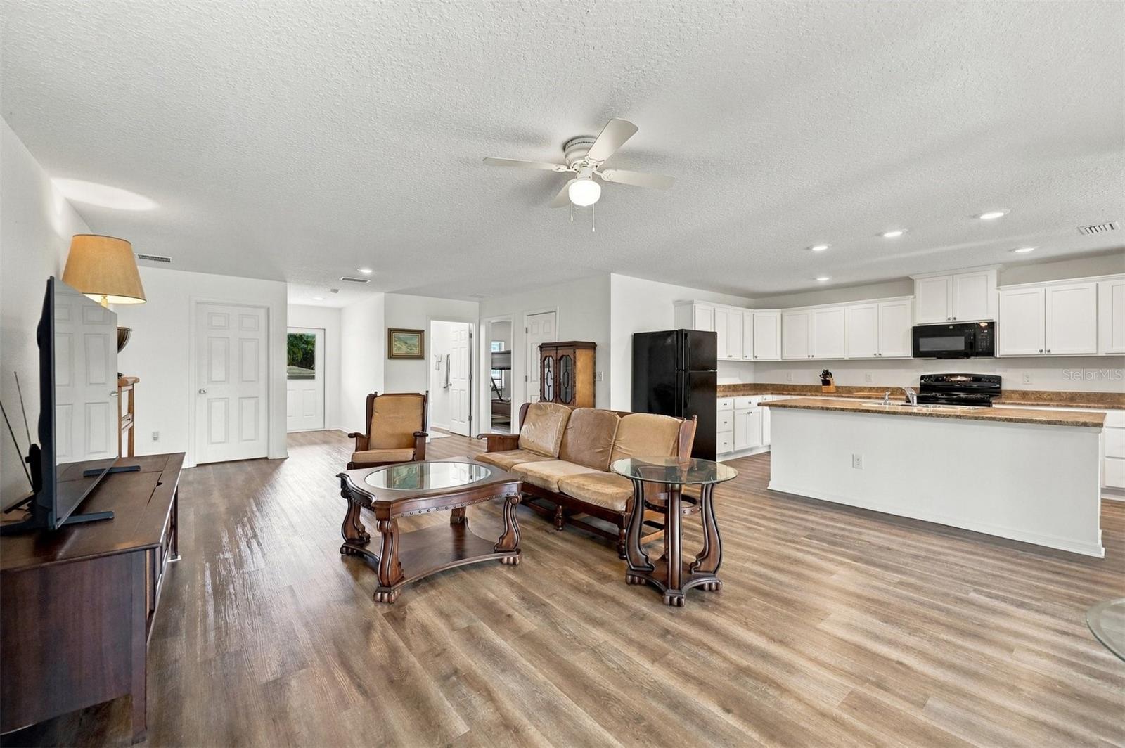CHAR SHORES - Residential
