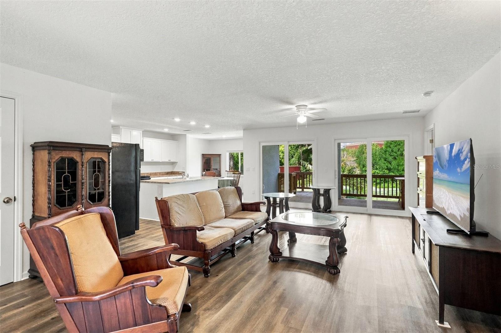 CHAR SHORES - Residential