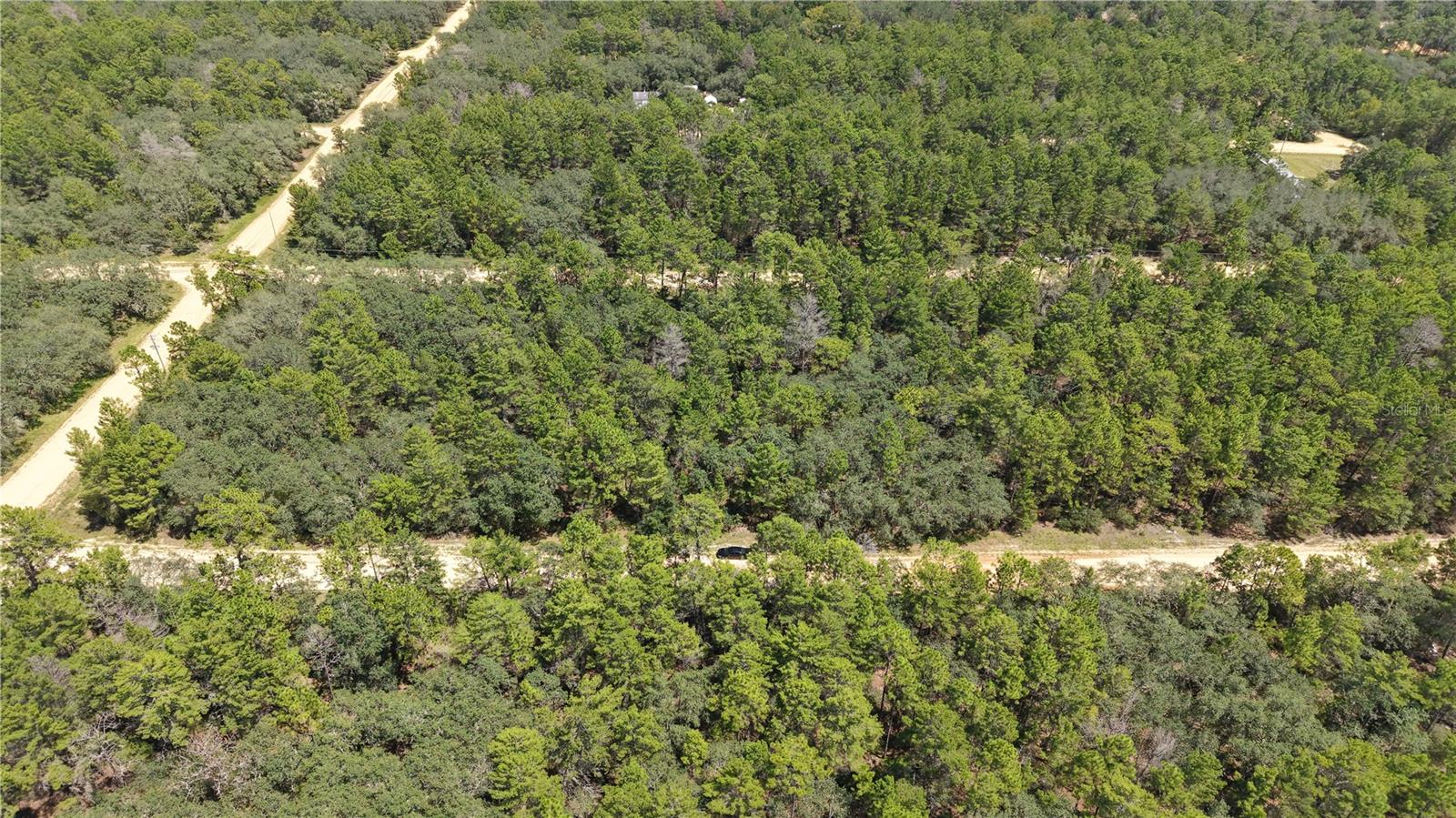 INTERLACHEN LAKES ESTATES - Land